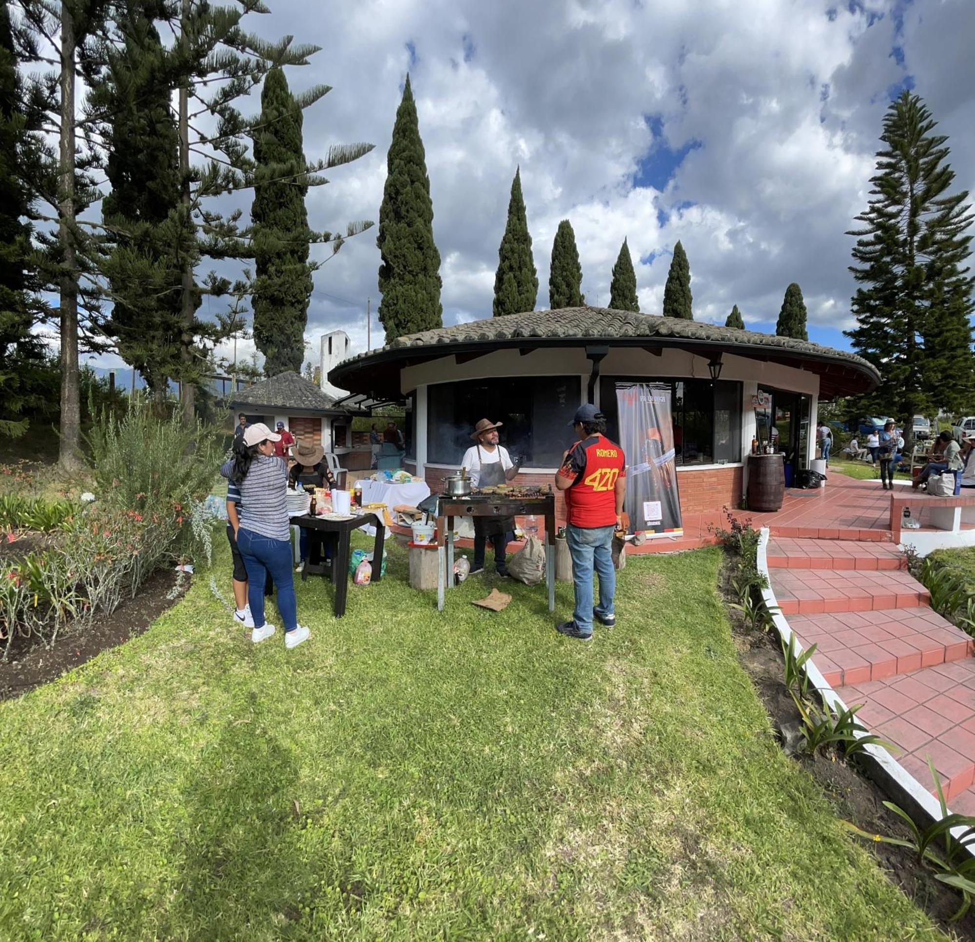 Quito Airport Suites Hotel Tababela Dış mekan fotoğraf